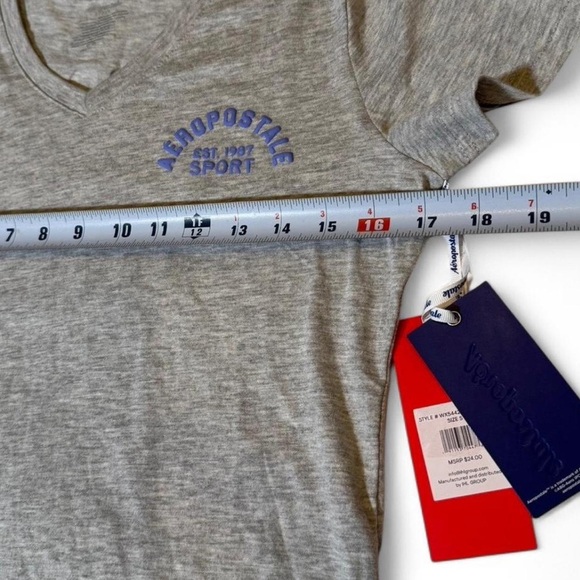 NWT Aeropostale Sport Gray V-Neck T-Shirt Small - Picture 6 of 6